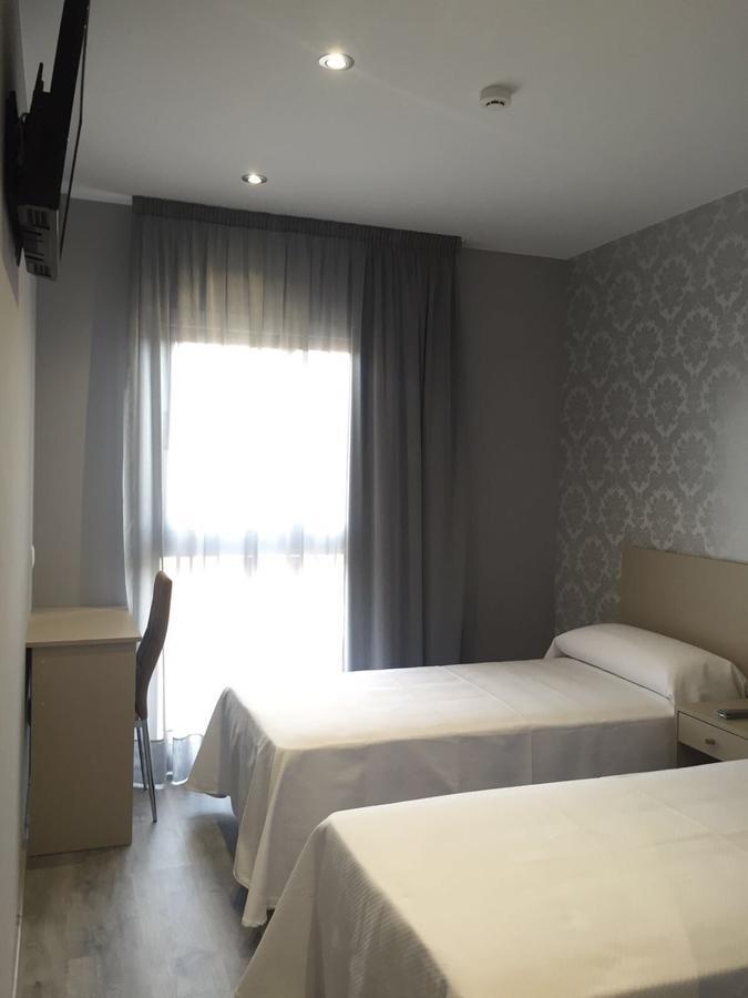 Hotel Siskets Torrente de Cinca Exterior photo